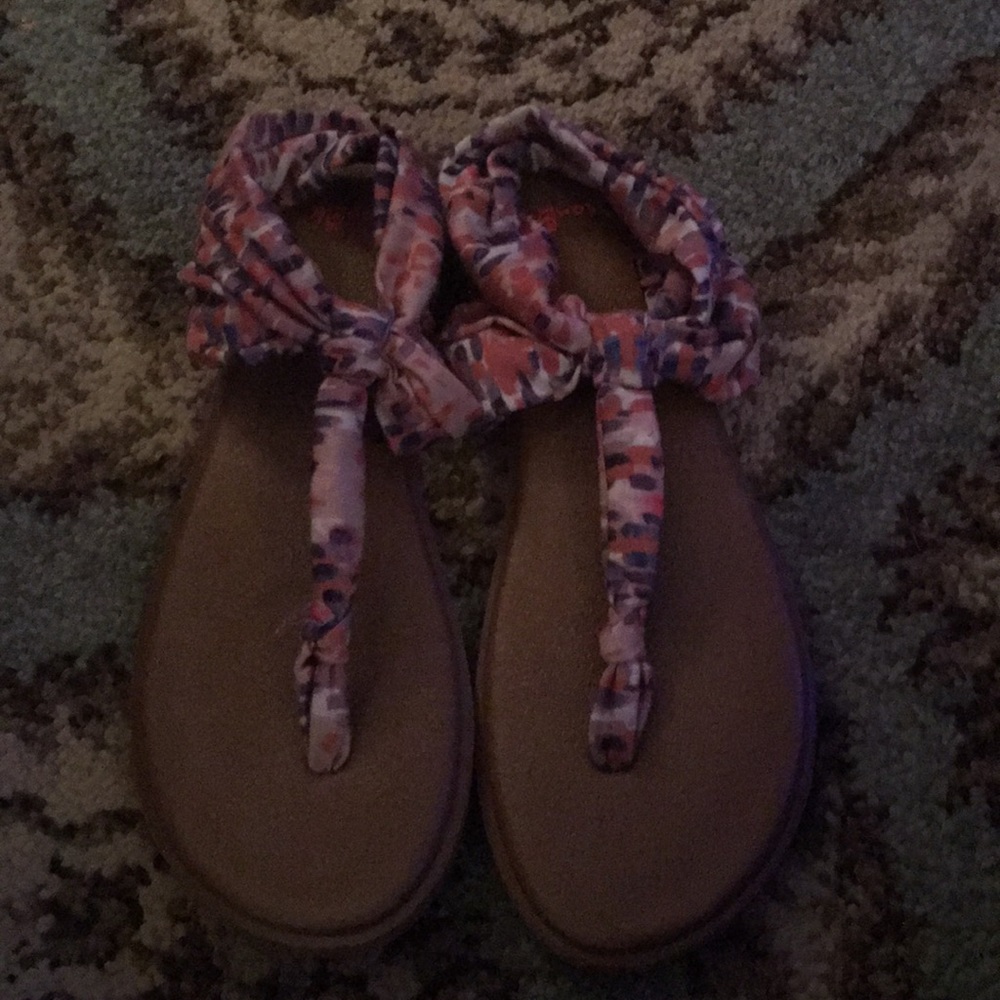 Sanuk “yoga sling” sandals. Like new